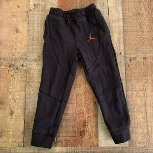 Air Jordan toddler boys joggers sweatpants in black -4T